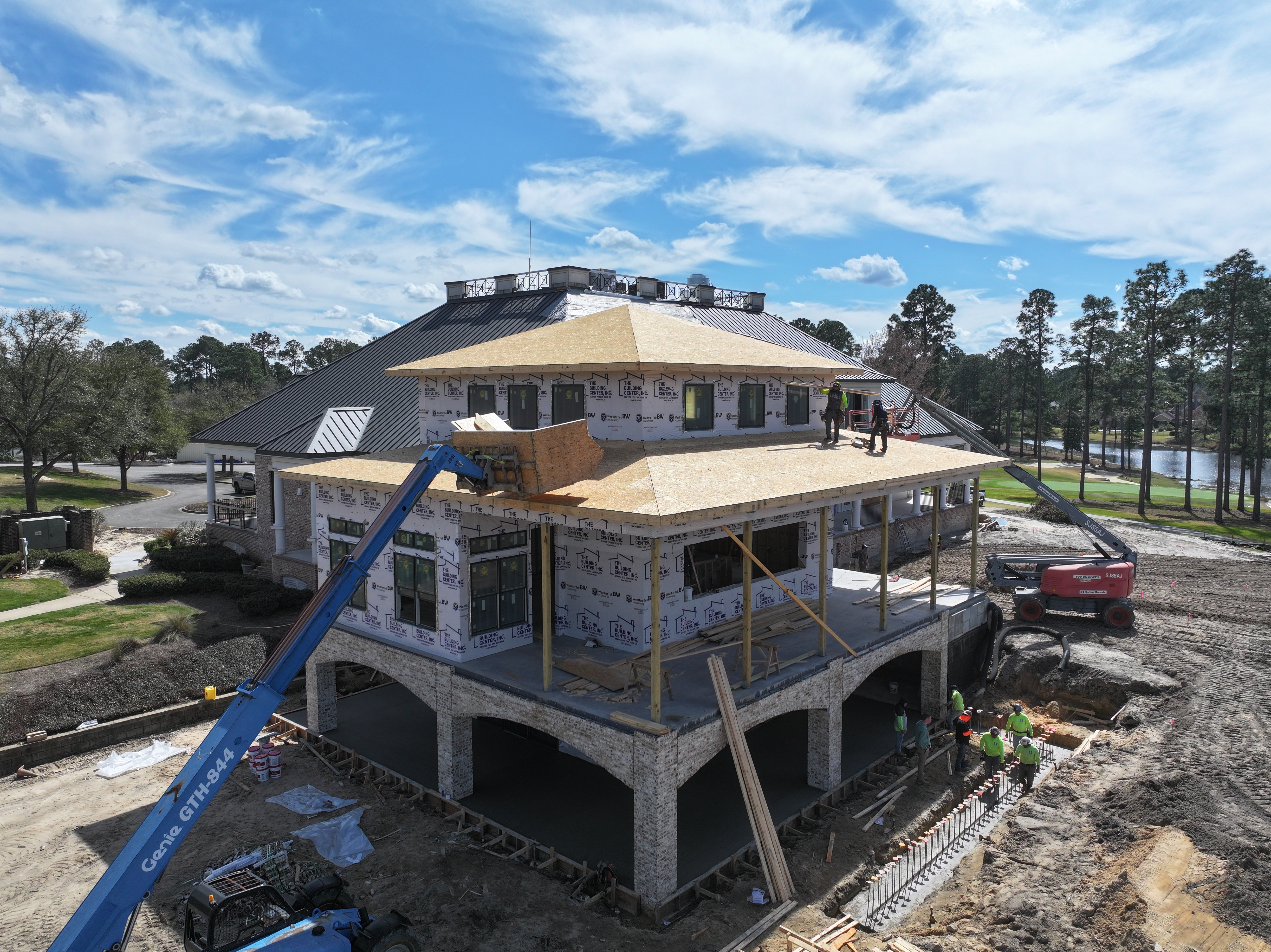 Commercial golf course